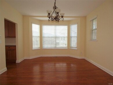 2397 Napa Dr, Easton, PA 18040 - photo 5