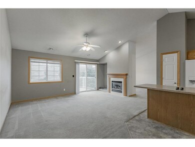 8570-Grove-Cir-6