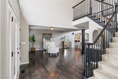 175 Hahns Way, Wadsworth, OH 44281 - photo 2