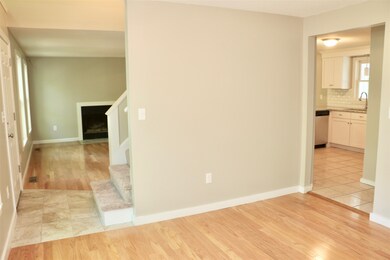 34 Wright Rd, Derry, NH 03038 - photo 6