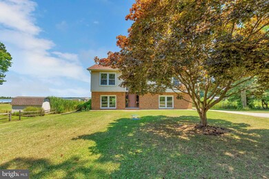 30133 Shoreview Dr, Mechanicsville, MD 20659 - photo 2