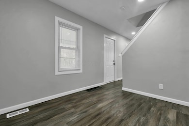 6-web-or-mls-782-s-wayne-ave