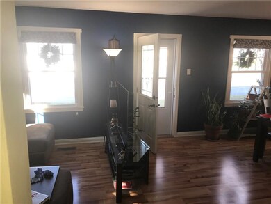 903 E Benton St, Wapakoneta, OH 45895 - photo 3