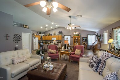 44 N Brighton Ln-8