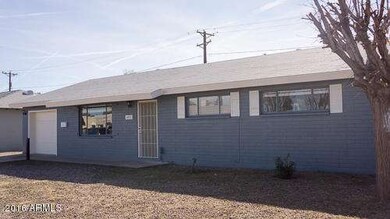 right hand side view of house