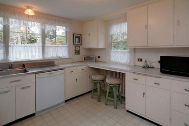 4 Pond Rd, Falmouth, MA 02540 - photo 7