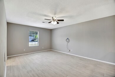 625 E Coombs St unit A, Alvin, TX 77511 - photo 7