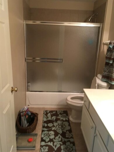 898 Riding Ln unit 898, Saint Charles, IL 60174 - photo 6