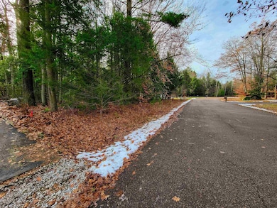 43 Tanglewood Dr, Essex, VT 05452 - photo 4