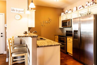 27 N Grace Lane 202-5