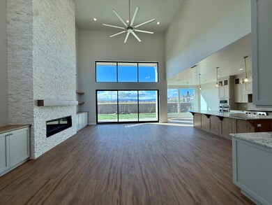 423 Johann Cir, Washington, UT 84780 - photo 5