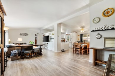 225 Magnolia Ave, Santa Rosa, CA 95407 - photo 5