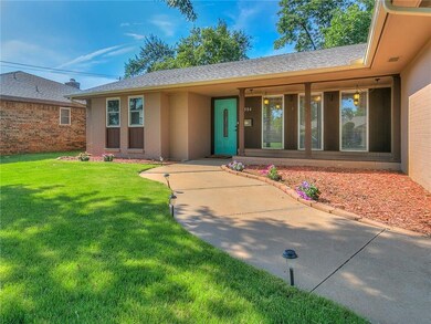 2504 NW 117th St, Oklahoma City, OK 73120 - photo 3