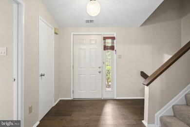 12605 Denmark Dr, Herndon, VA 20171 - photo 6