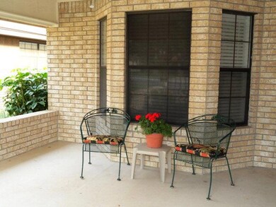 305 Rebecca Dr unit 464, Alamo, TX 78516 - photo 3