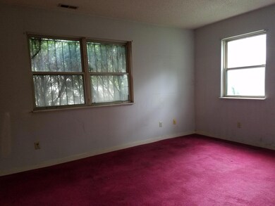 380 W. 2nd Avenue - living room
