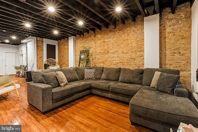 524 Grant St, Camden, NJ 08102 - photo 2