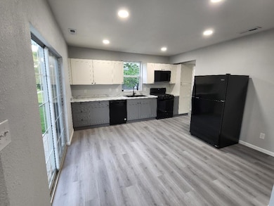 616 S 7th St, Burlington, KS 66839 - photo 7