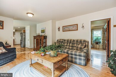 275 Southdale Ct, Dunkirk, MD 20754 - photo 3