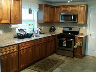 171 Chipmunk Rd, Bushkill, PA 18324 - photo 7