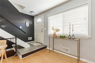 517 Eastbrooke Ln, Rochester, NY 14618 - photo 3