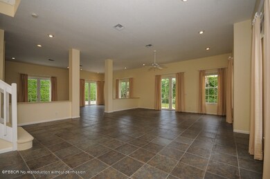 5 Living Room