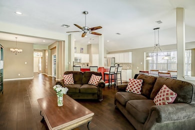 26 Camber Pine Place, Spring, TX 77382 - photo 4