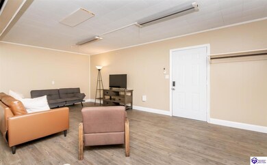 823 Hawkins Dr, Elizabethtown, KY 42701 - photo 5