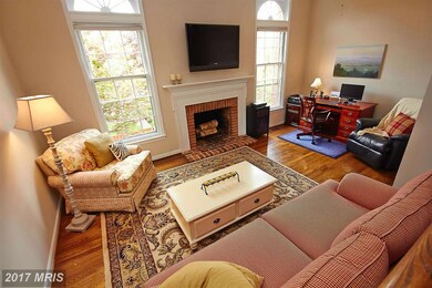 5912 Munson Ct, Falls Church, VA 22041 - photo 6