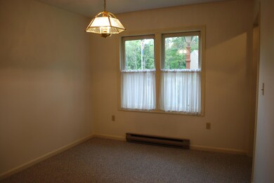 7 Dining Room
