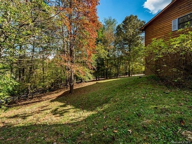Fully Fenced, Level Yard