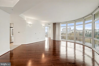 One Park Crest unit 807, McLean, VA 22102 - photo 6