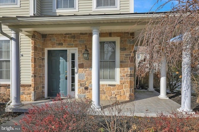 204 Springmont Dr, Reading, PA 19610 - photo 3