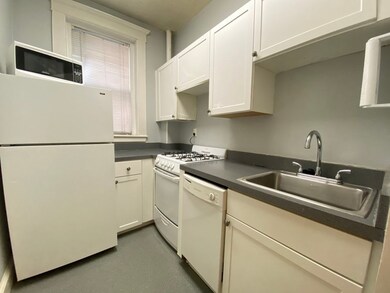 22 Orkney Rd unit 4, Brighton, MA 02135 - photo 6