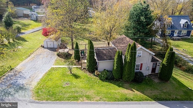 10192 Calimer Dr, Waynesboro, PA 17268 - photo 6