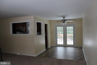 21525 Lynn Dr, Lexington Park, MD 20653 - photo 5