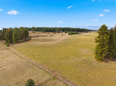 271 Patriots Ln, Columbia Falls, MT 59912 - photo 4