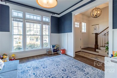 908 Millbrook Rd, Charlotte, NC 28211 - photo 3