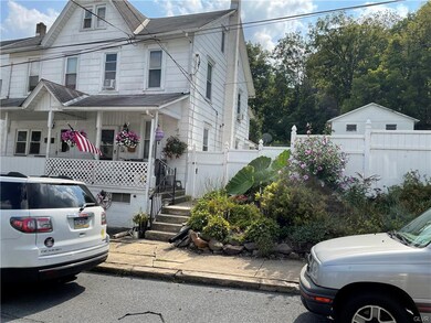 5224 3rd St, Whitehall, PA 18052 - photo 2