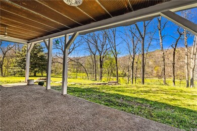 17554 Hutchens Rd, Winslow, AR 72959 - photo 3