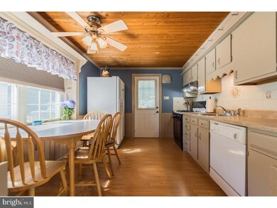 305 Sheppard Ave, Runnemede, NJ 08078 - photo 5