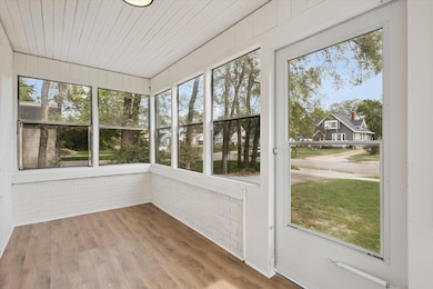 4329 Thorndyke Ave SW, Grand Rapids, MI 49548 - photo 5