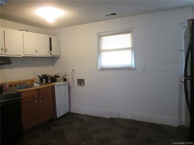 622 S Carelock Dr unit 8, Marshville, NC 28103 - photo 7