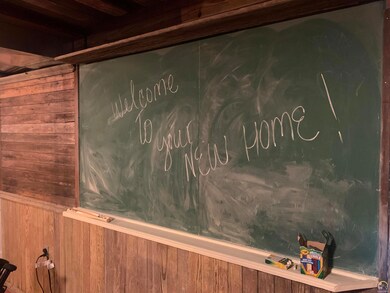 3940 SW Crawford Rd, Topeka, KS 66610 - photo 5