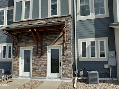 3161 Sullivan Loop, Lincoln, ND 58504 - photo 3