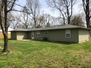 301 Prospect St, Nixa, MO 65714 - photo 4