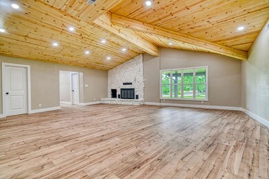 124CougarTrailWBransonMO(21)