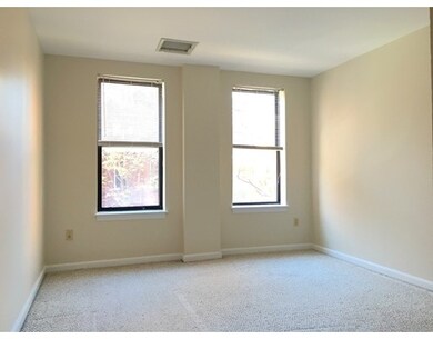 33 Chestnut St unit 104, Boston, MA 02108 - photo 5