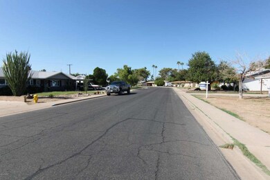 863 N Lesueur, Mesa, AZ 85203 - photo 3