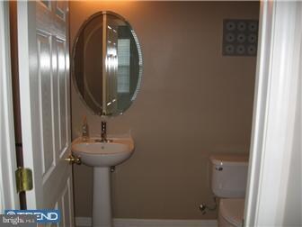 156 Chancellor Dr, Woodbury, NJ 08096 - photo 5